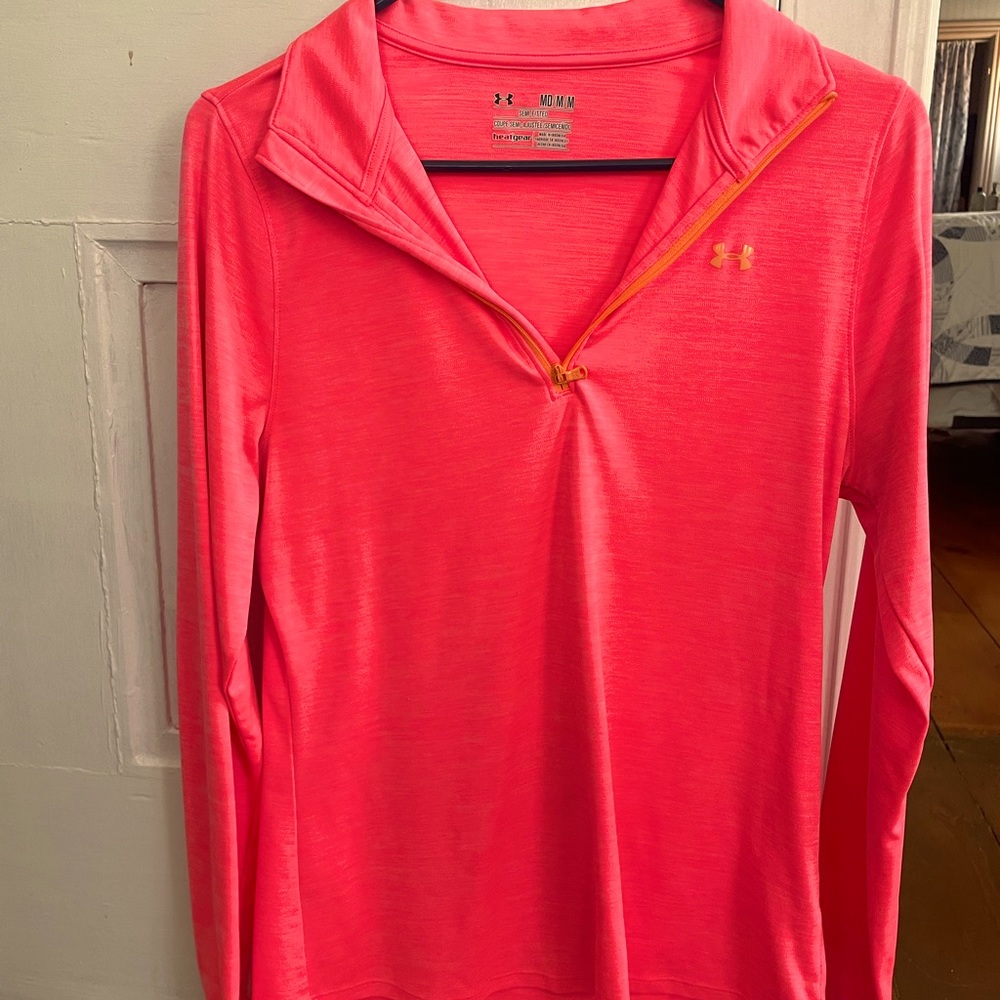 Pink Underarmour heat gear